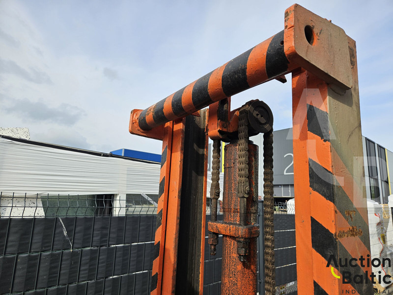 Carretilla elevadora FORKLIFT: foto 7 Carretilla elevadora FORKLIFT: foto 7