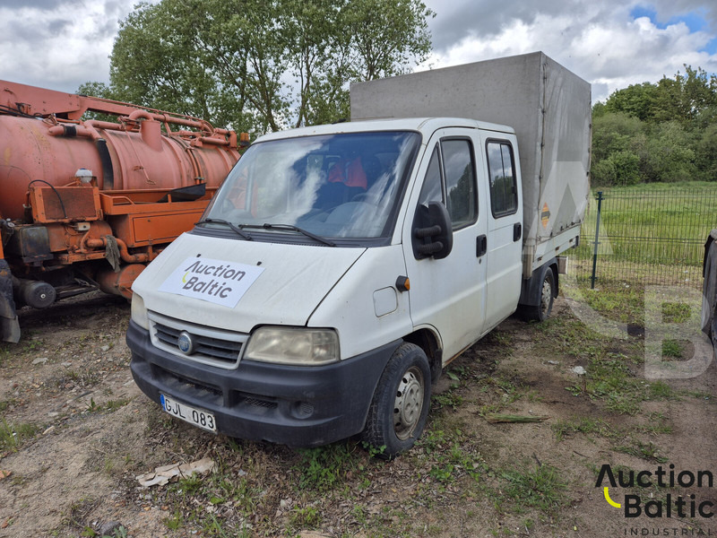 Fiat Ducato - Furgoneta con caja de lona: foto 1 Fiat Ducato - Furgoneta con caja de lona: foto 1