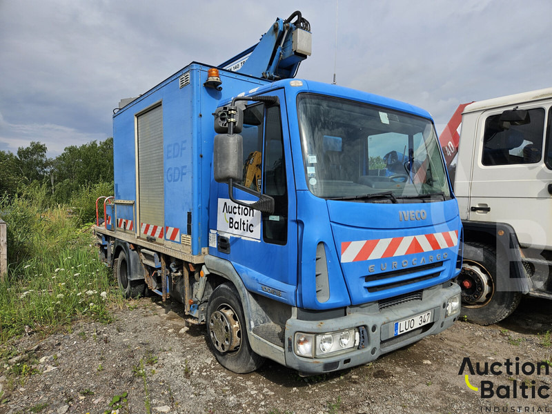 Iveco 100E 18 - Camión con plataforma elevadora: foto 2 Iveco 100E 18 - Camión con plataforma elevadora: foto 2