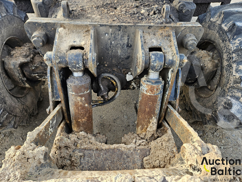 Excavadora de ruedas JCB JS 175 W: foto 18 Excavadora de ruedas JCB JS 175 W: foto 18