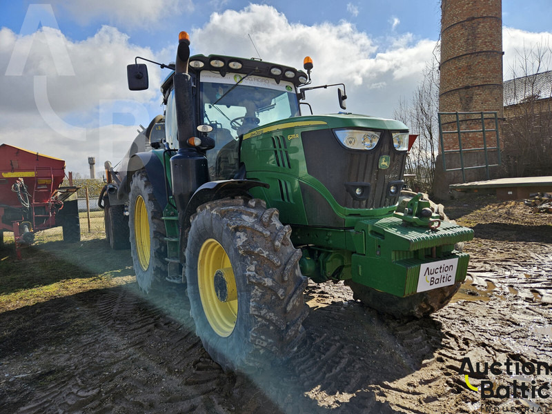 John Deere 6125 R - Tractor: foto 2 John Deere 6125 R - Tractor: foto 2