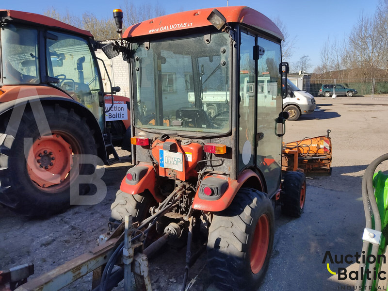 KIOTI CK 2810 - Tractor: foto 4 KIOTI CK 2810 - Tractor: foto 4