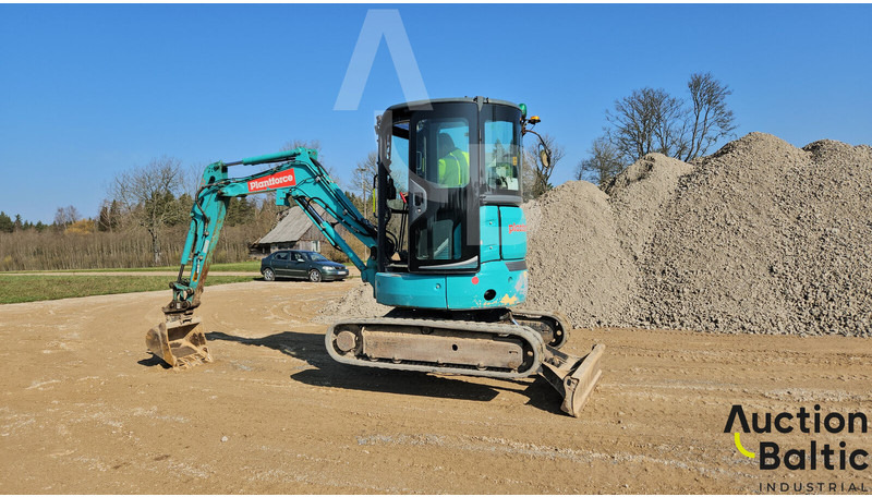 Kobelco SK28SR-6 - Miniexcavadora: foto 2 Kobelco SK28SR-6 - Miniexcavadora: foto 2