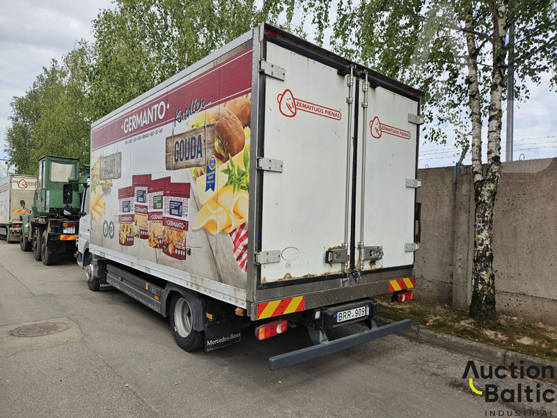 Mercedes-Benz 1018 - Camión frigorífico: foto 3 Mercedes-Benz 1018 - Camión frigorífico: foto 3