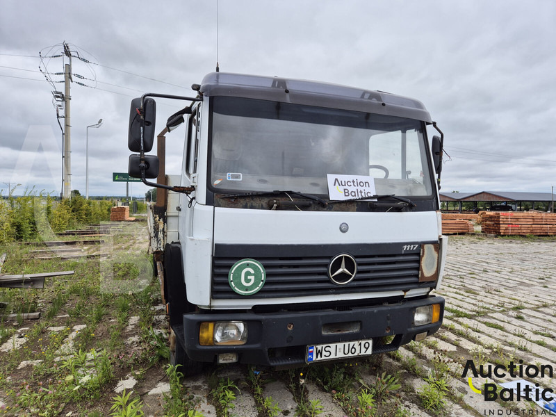 Mercedes-Benz 1117 - Camión caja abierta: foto 4 Mercedes-Benz 1117 - Camión caja abierta: foto 4