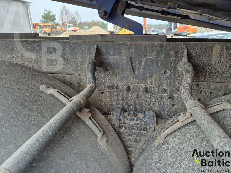 Camión volquete Mercedes-Benz Actros 4141: foto 17
