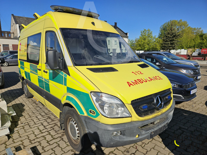 Mercedes-Benz Sprinter 316 CDI - Ambulancia: foto 2 Mercedes-Benz Sprinter 316 CDI - Ambulancia: foto 2
