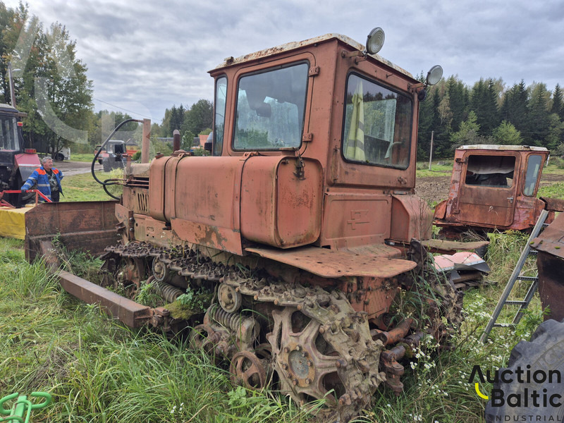 Onbekend DT-75 - Bulldozer: foto 3 Onbekend DT-75 - Bulldozer: foto 3