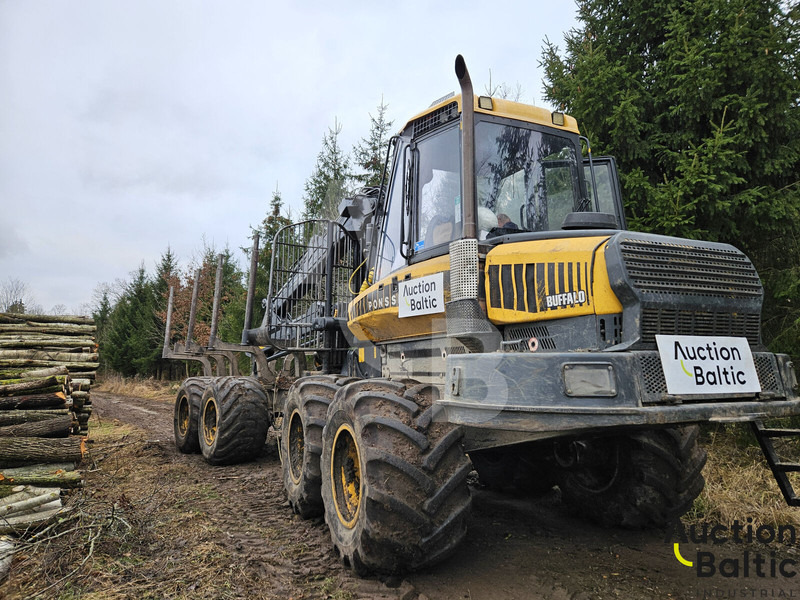 Ponsse Buffalo 8W - Remolque forestal: foto 1 Ponsse Buffalo 8W - Remolque forestal: foto 1