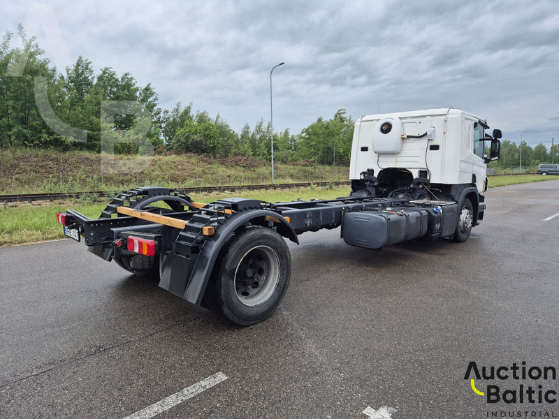 Scania P 450 - Camión chasis: foto 3 Scania P 450 - Camión chasis: foto 3