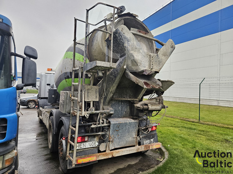 Scania P 94 GB - Camión hormigonera: foto 3 Scania P 94 GB - Camión hormigonera: foto 3