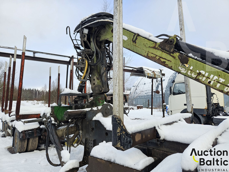 Remolque forestal Scania R 480: foto 18