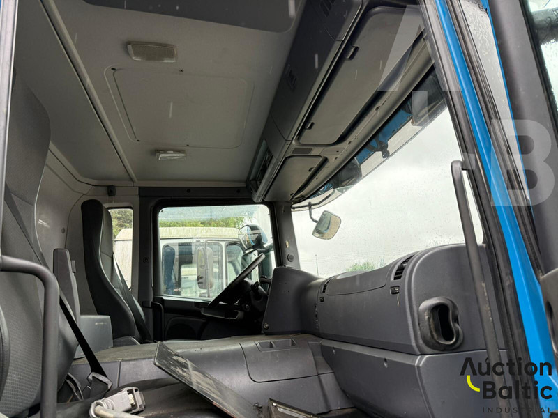 Scania with Sidepress - Camión de basura: foto 4 Scania with Sidepress - Camión de basura: foto 4