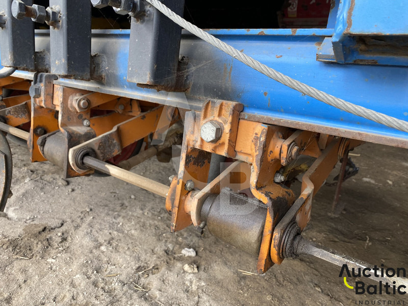 Sembradora de precisión Schmotzer UD2012: foto 8 Sembradora de precisión Schmotzer UD2012: foto 8