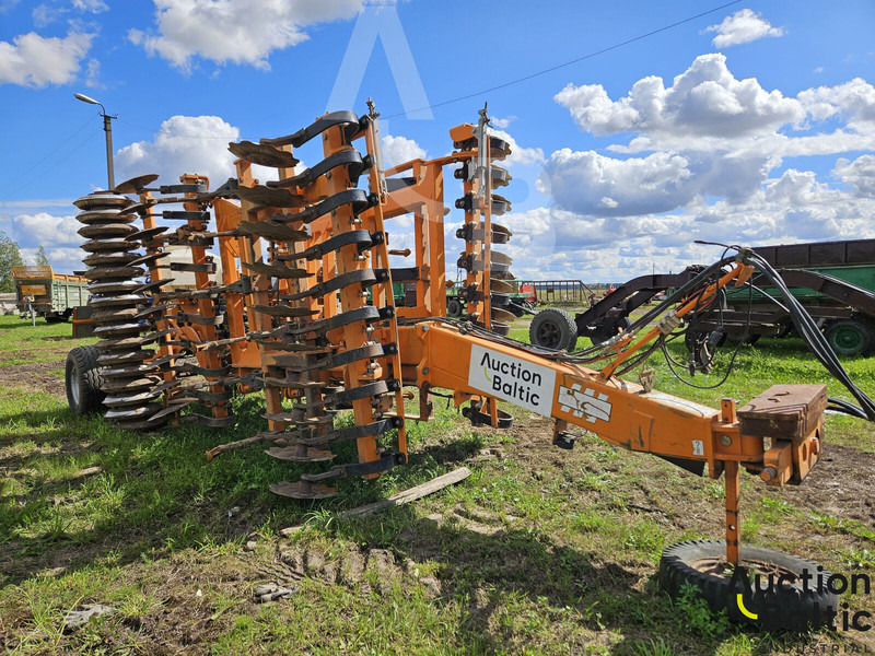 Simba SL500 - Rastras: foto 2 Simba SL500 - Rastras: foto 2