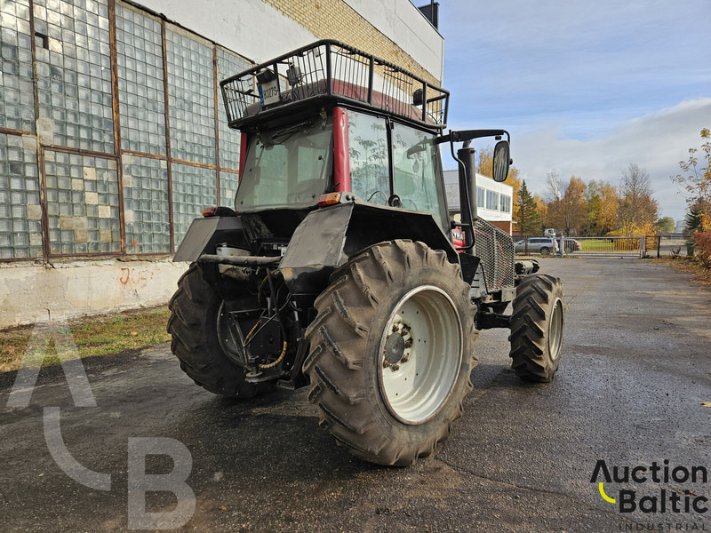 Valtra A 93H - Tractor: foto 4 Valtra A 93H - Tractor: foto 4