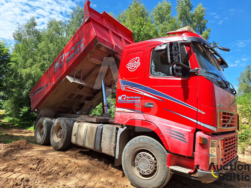 Volvo FH 16 6X4 - Camión volquete: foto 2 Volvo FH 16 6X4 - Camión volquete: foto 2