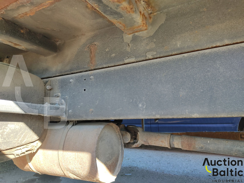 Camión de basura Volvo FL618: foto 20
