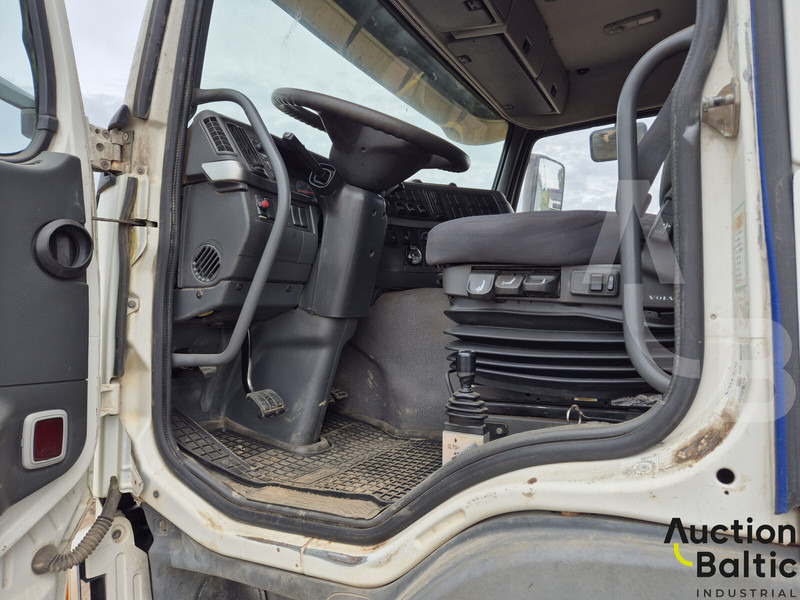 Volvo FM12 - Camión volquete: foto 5 Volvo FM12 - Camión volquete: foto 5