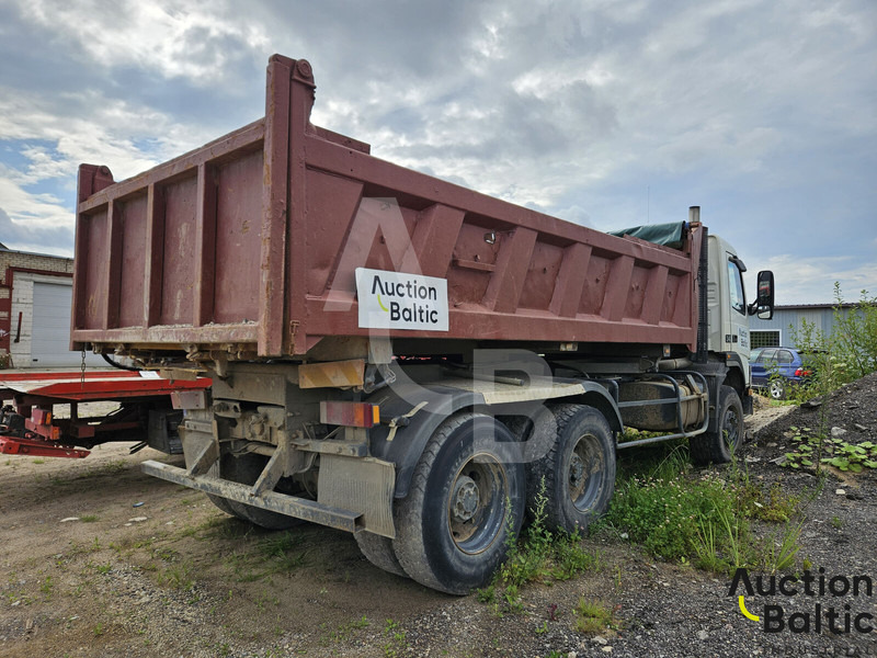 Volvo FM12 - Camión volquete: foto 3 Volvo FM12 - Camión volquete: foto 3