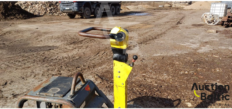 WACKER NEUSON DPU6055 - Plancha reversible: foto 2 WACKER NEUSON DPU6055 - Plancha reversible: foto 2