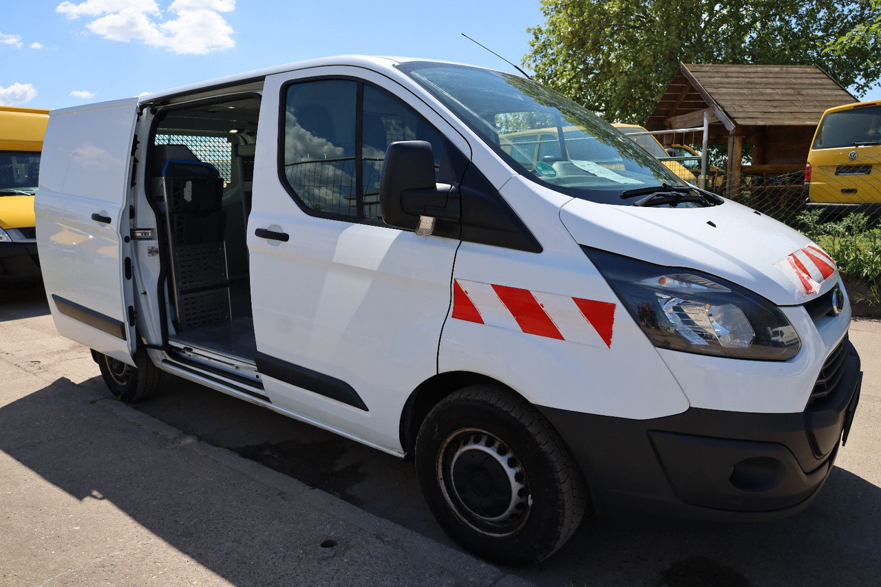 Ford Transit Custom Kasten FCC/Werkstatt - Furgoneta pequeña: foto 4 Ford Transit Custom Kasten FCC/Werkstatt - Furgoneta pequeña: foto 4