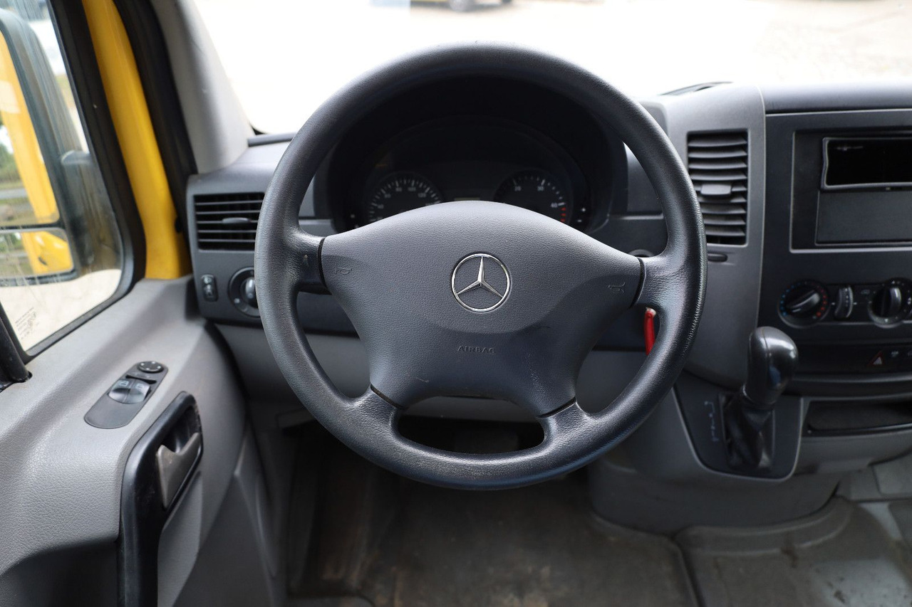 Mercedes-Benz Sprinter II Pritsche/ Koffer/Regalsystem - Furgoneta caja cerrada: foto 5 Mercedes-Benz Sprinter II Pritsche/ Koffer/Regalsystem - Furgoneta caja cerrada: foto 5