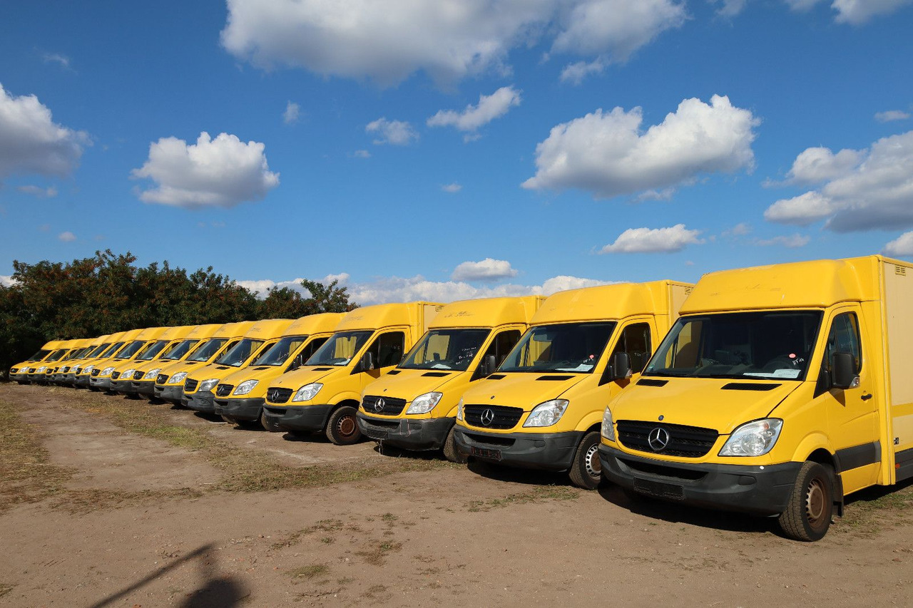 Mercedes-Benz Sprinter/Koffer/Regalsystem/ EU5/ 1. Hand - Furgoneta caja cerrada: foto 1 Mercedes-Benz Sprinter/Koffer/Regalsystem/ EU5/ 1. Hand - Furgoneta caja cerrada: foto 1