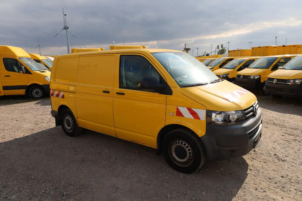 Volkswagen T5 Transporter/ 2.0 TDI/EU5/Werkstattfahrzeug - Furgón: foto 3 Volkswagen T5 Transporter/ 2.0 TDI/EU5/Werkstattfahrzeug - Furgón: foto 3