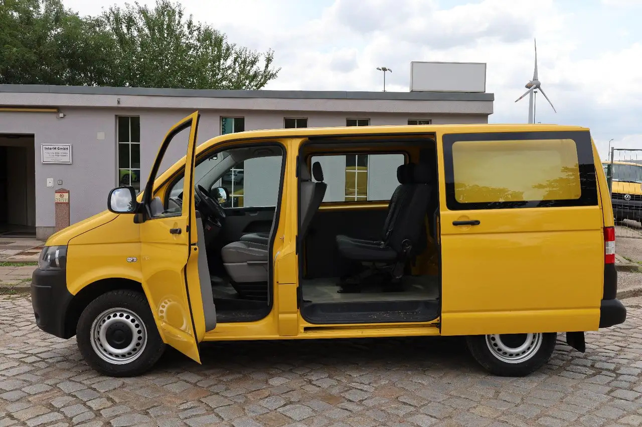 Volkswagen T5 Transporter Kasten-Kombi 2.0 TDI/EU5/5-Sitze - Coche: foto 1 Volkswagen T5 Transporter Kasten-Kombi 2.0 TDI/EU5/5-Sitze - Coche: foto 1