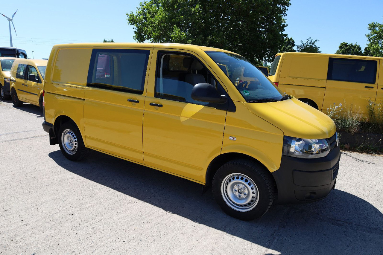 Volkswagen T5 Transporter Kasten-Kombi 2.0 TDI/EU5 - Furgoneta pequeña: foto 1 Volkswagen T5 Transporter Kasten-Kombi 2.0 TDI/EU5 - Furgoneta pequeña: foto 1