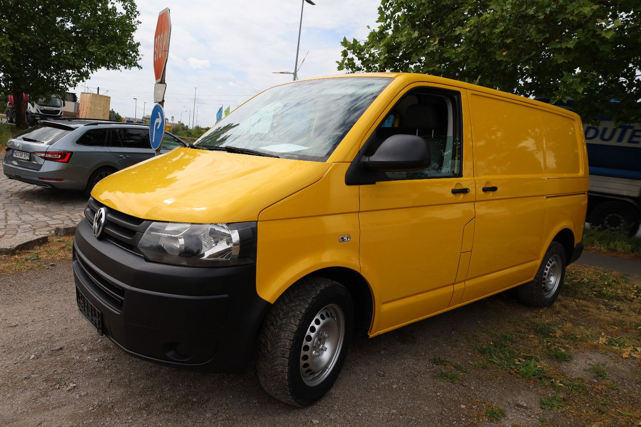 Volkswagen T5 Transporter Kasten-Kombi 2.0 TDI/EU5 - Furgoneta pequeña: foto 2 Volkswagen T5 Transporter Kasten-Kombi 2.0 TDI/EU5 - Furgoneta pequeña: foto 2