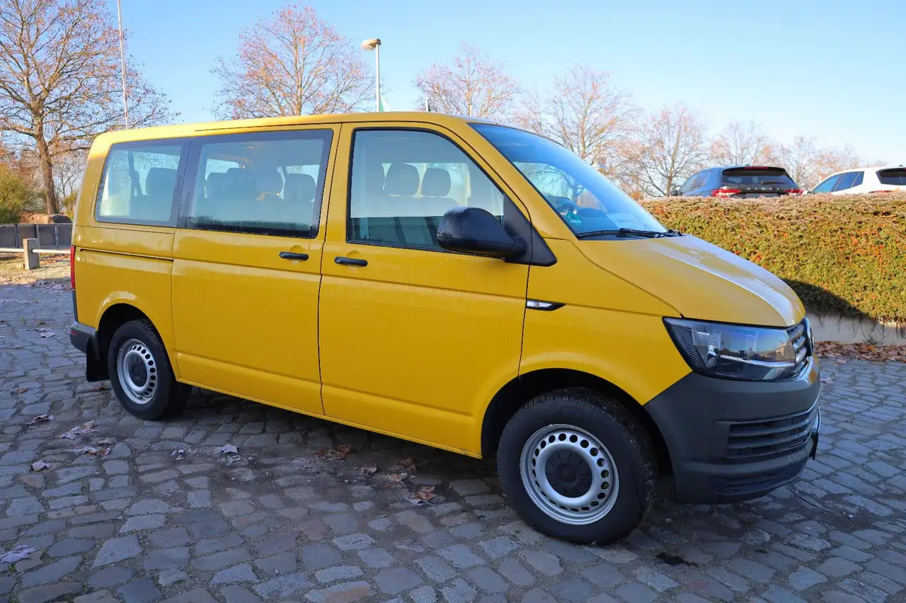 Volkswagen T6 Transporter / 2.0 TDI/EU6/1.Hand - Coche: foto 2 Volkswagen T6 Transporter / 2.0 TDI/EU6/1.Hand - Coche: foto 2