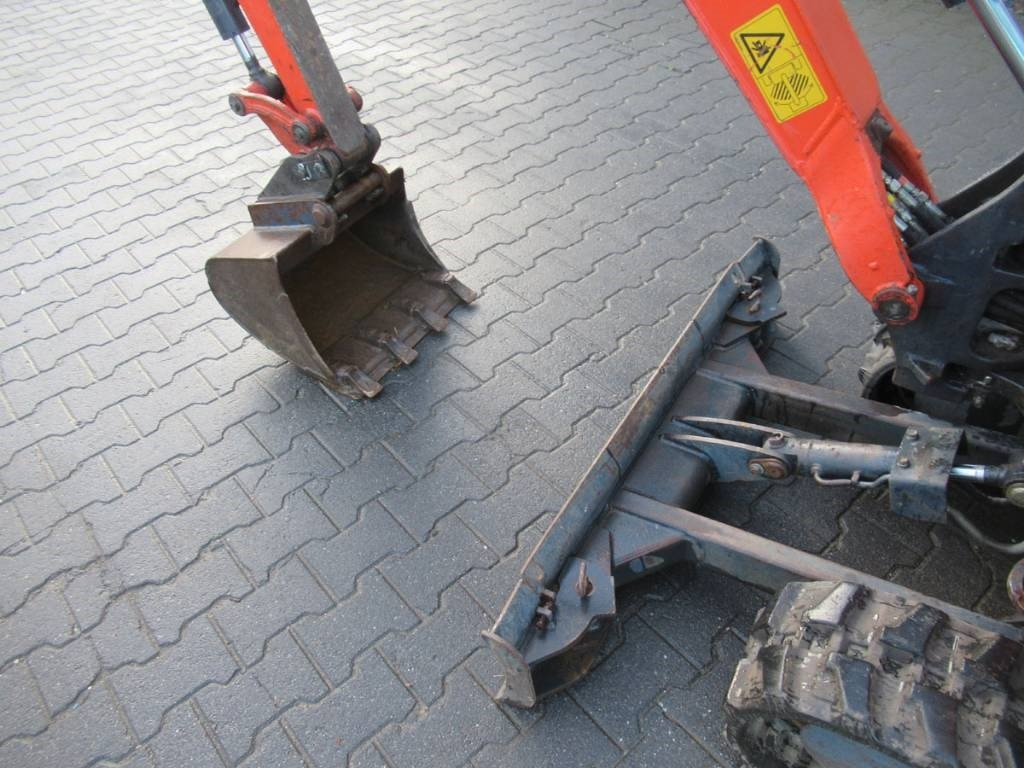 Kubota KX 016-4  - Miniexcavadora: foto 5 Kubota KX 016-4  - Miniexcavadora: foto 5