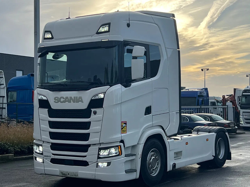 Scania S500 Full AIR X6***S500 full white***Like NEW*** - Cabeza tractora: foto 4 Scania S500 Full AIR X6***S500 full white***Like NEW*** - Cabeza tractora: foto 4