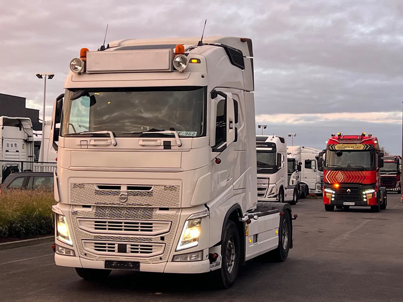 Volvo FH 500 2018-FH500-full spoilers - Cabeza tractora: foto 2 Volvo FH 500 2018-FH500-full spoilers - Cabeza tractora: foto 2