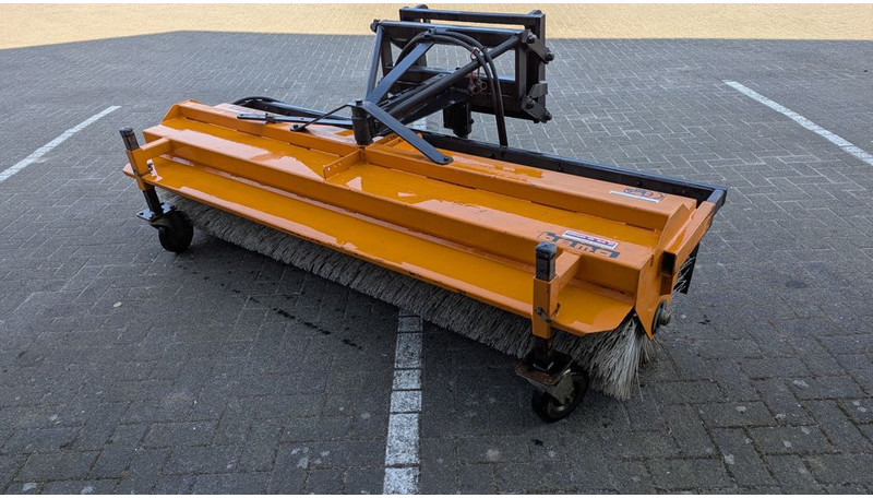 Bema Bema 25 Veegmachine - Maquinaria de limpieza: foto 4 Bema Bema 25 Veegmachine - Maquinaria de limpieza: foto 4