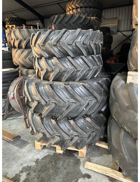 Tractor nuevo New Holland TN75S: foto 20