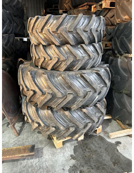 Tractor nuevo New Holland TN75S: foto 19