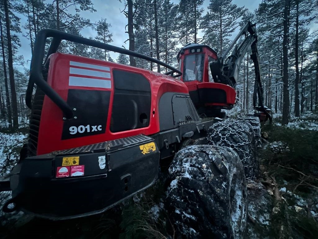 Procesadora forestal Komatsu 901xc: foto 8