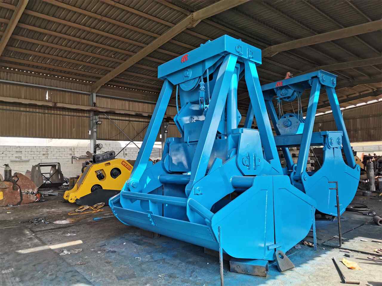 AME Electro Hydraulic Wireless Remote Control Clamshell Grapple - Cuchara de mordazas para Grúa: foto 4 AME Electro Hydraulic Wireless Remote Control Clamshell Grapple - Cuchara de mordazas para Grúa: foto 4