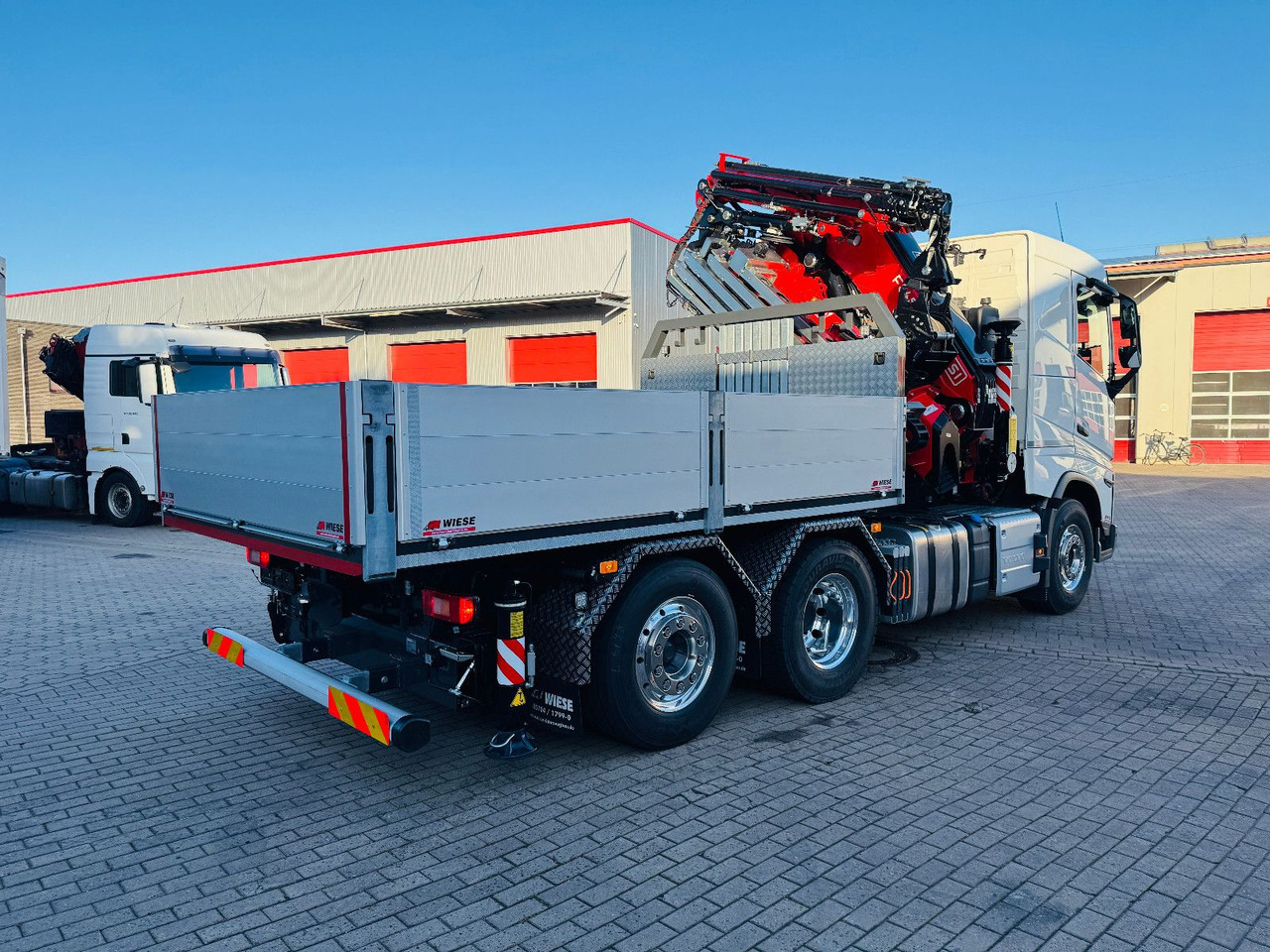 Volvo FH500 6x2 mit Fassi F545 2.27 JIB Winde so - Cabeza tractora: foto 3 Volvo FH500 6x2 mit Fassi F545 2.27 JIB Winde so - Cabeza tractora: foto 3