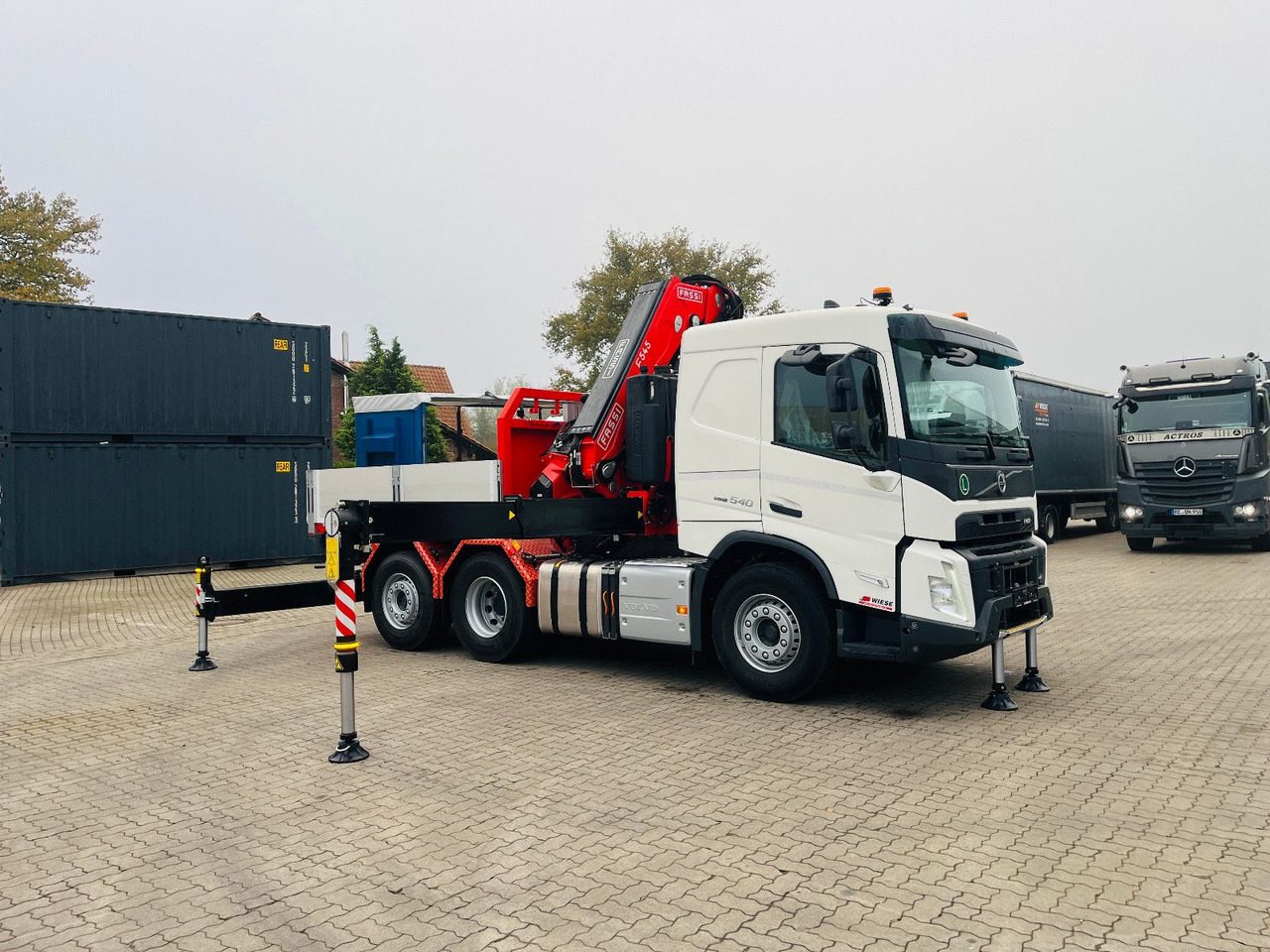 Volvo FMX 540 6x2 mit Kran Fassi F545.2.28 - Cabeza tractora: foto 2 Volvo FMX 540 6x2 mit Kran Fassi F545.2.28 - Cabeza tractora: foto 2