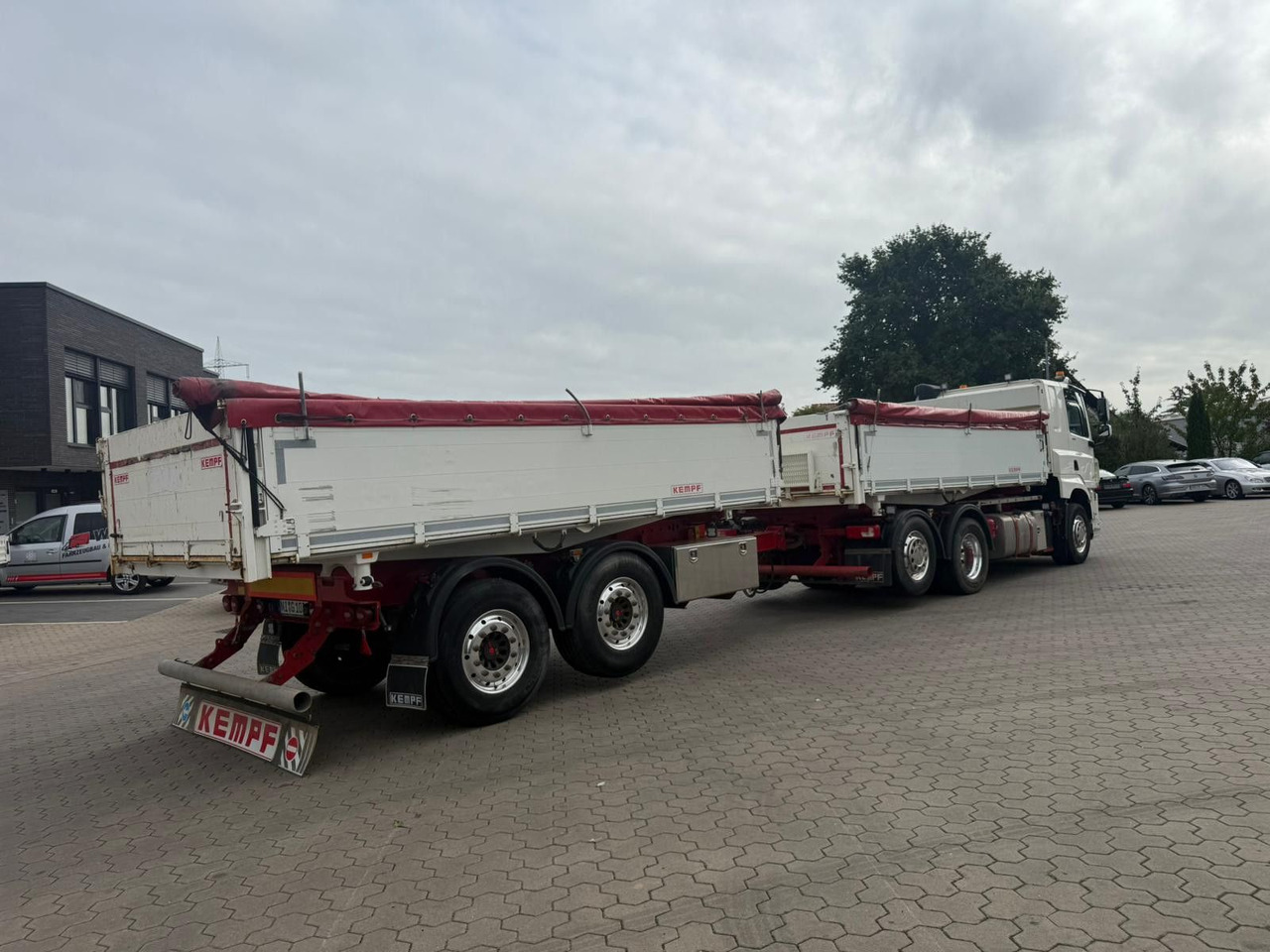 DAF CF 480 FAN 6x2 Dreiseitenkipper Inkl. Anhänger - Camión volquete: foto 5 DAF CF 480 FAN 6x2 Dreiseitenkipper Inkl. Anhänger - Camión volquete: foto 5