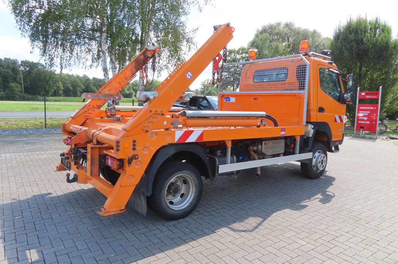 FUSO Canter 6 C 18 4x4 Kommunal Winterdienst - Volquete furgoneta: foto 4 FUSO Canter 6 C 18 4x4 Kommunal Winterdienst - Volquete furgoneta: foto 4