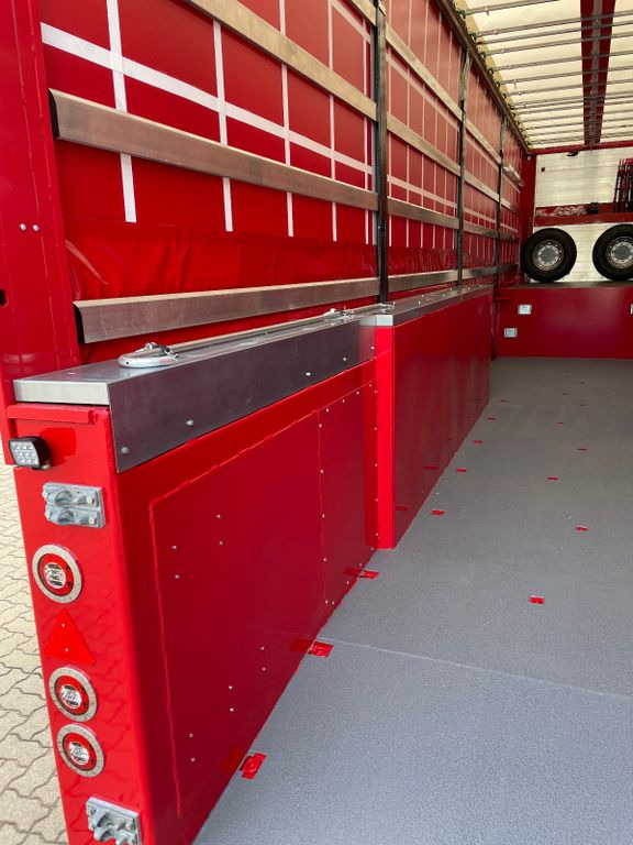 Innenlader Zwischenlader Gabelstaplertransporter - Semirremolque góndola rebajadas: foto 3 Innenlader Zwischenlader Gabelstaplertransporter - Semirremolque góndola rebajadas: foto 3