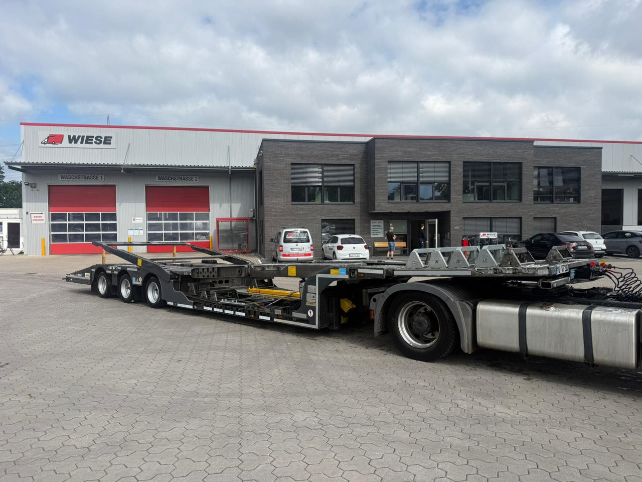 Kässbohrer K.SOK Truck/Car Transporter, Novagrau - Semirremolque portavehículos: foto 1 Kässbohrer K.SOK Truck/Car Transporter, Novagrau - Semirremolque portavehículos: foto 1