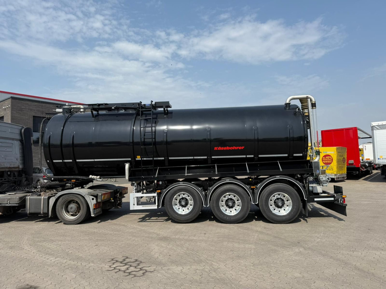 Kässbohrer K.STN L 30 Edelstahl Tanker Gülle Naturabfall - Semirremolque cisterna: foto 5 Kässbohrer K.STN L 30 Edelstahl Tanker Gülle Naturabfall - Semirremolque cisterna: foto 5
