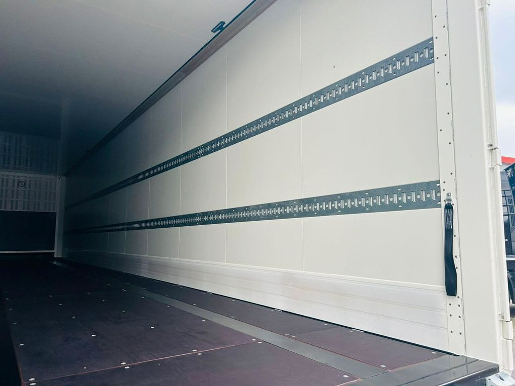 Krone Dry Liner 2-Achs Kofferauflieger Sofort Verfügba - Semirremolque caja cerrada: foto 5 Krone Dry Liner 2-Achs Kofferauflieger Sofort Verfügba - Semirremolque caja cerrada: foto 5