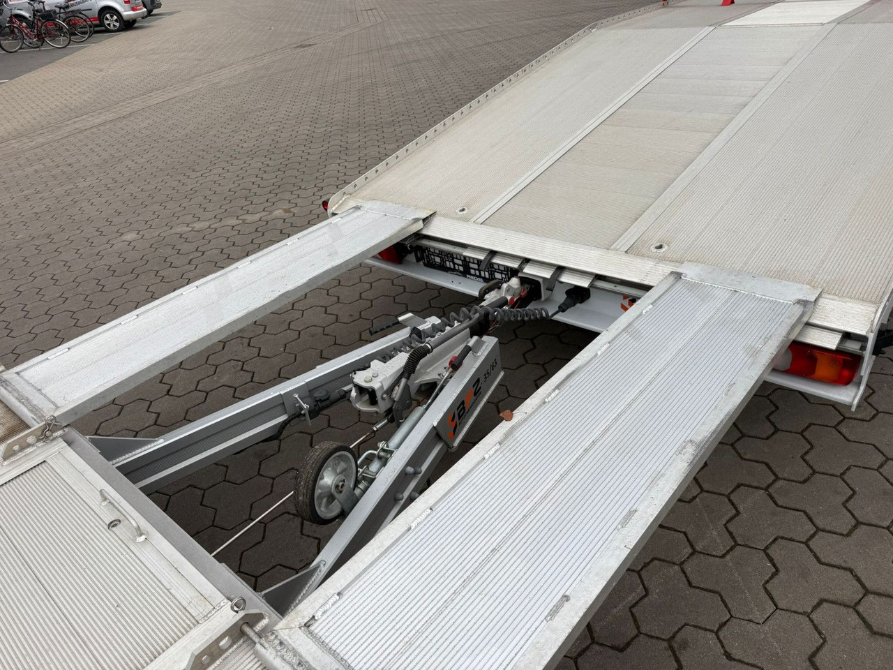 Camión portavehículos Mercedes-Benz Atego 918L Autotransporter mit BFZ Anhänger: foto 12